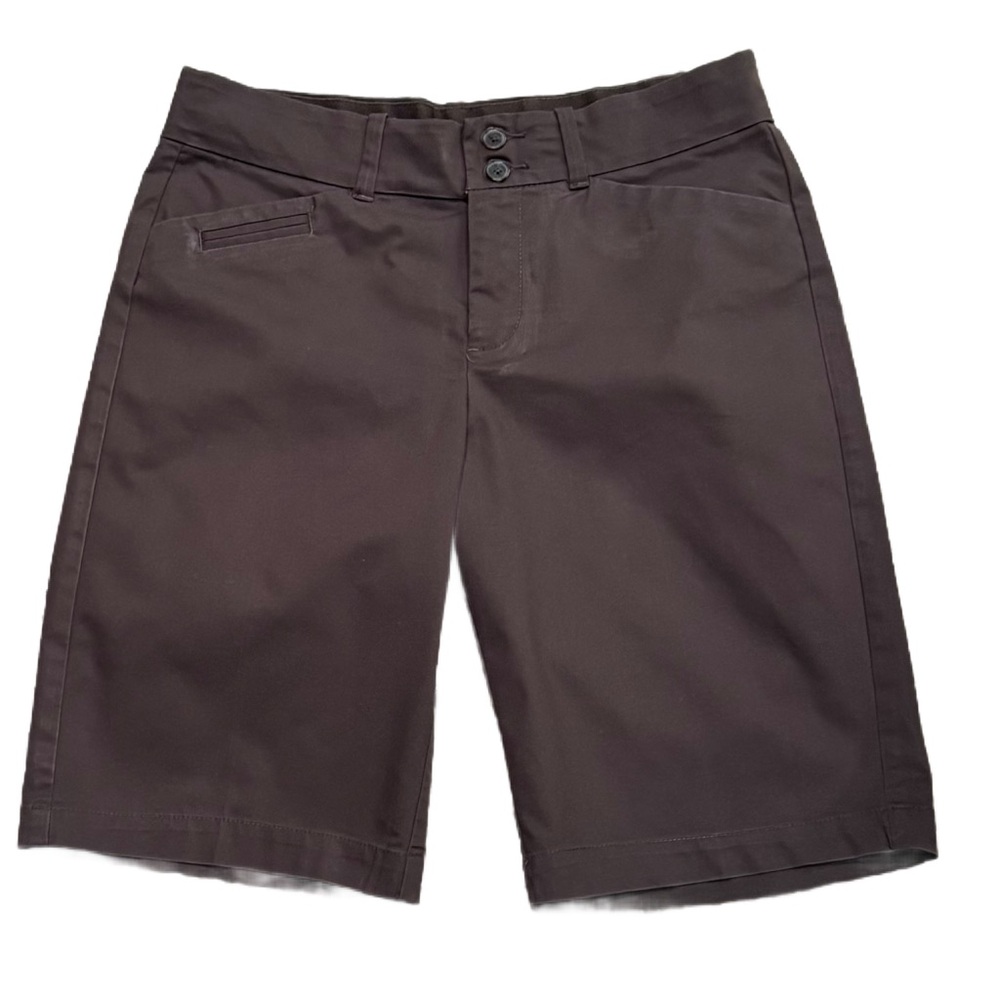Levi Dockers Brown Flat Front Women’s Bermuda Shorts Casual Style Size 6